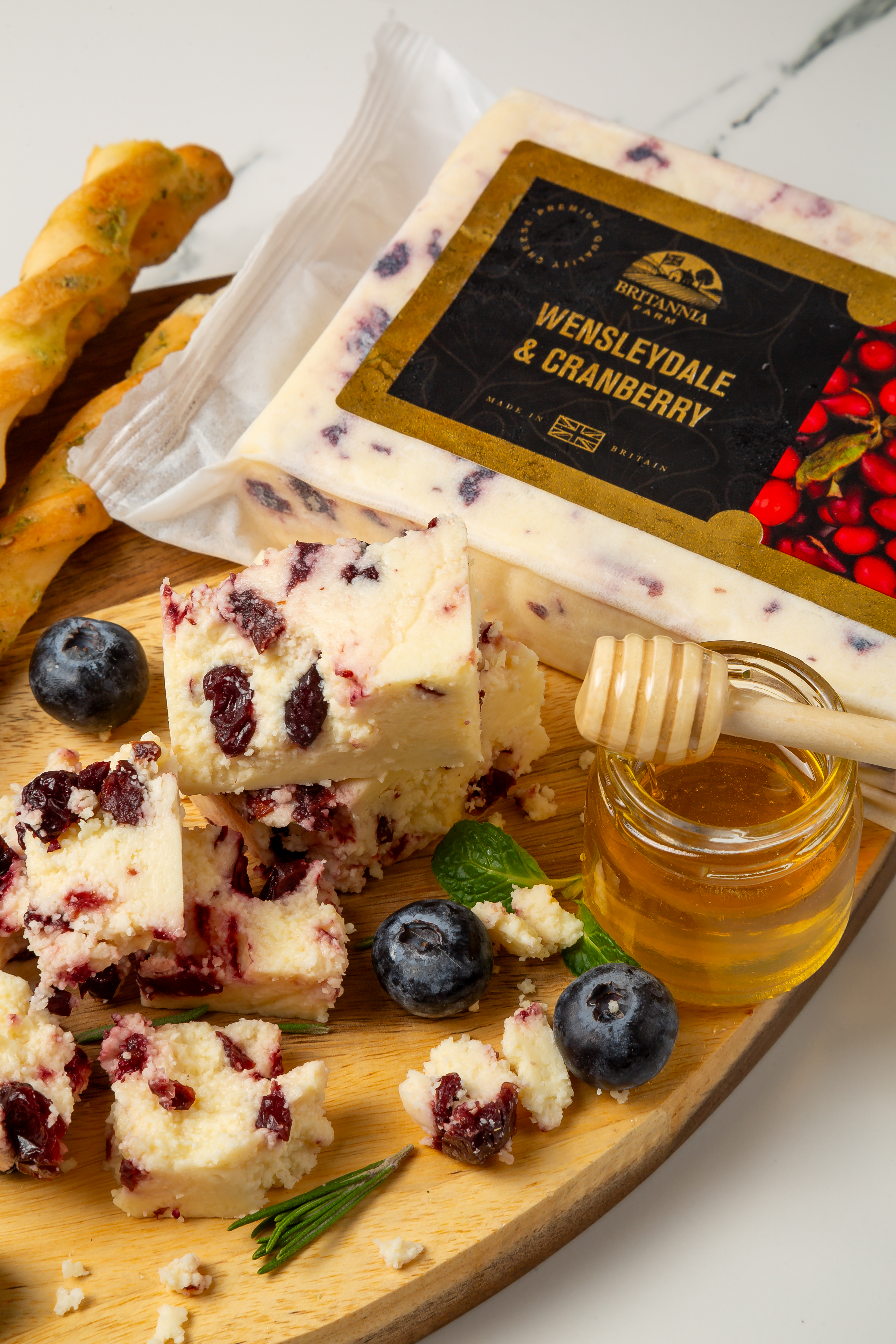 Wensleydale & Cranberry cheese with red fruit pieces – classic British cheese