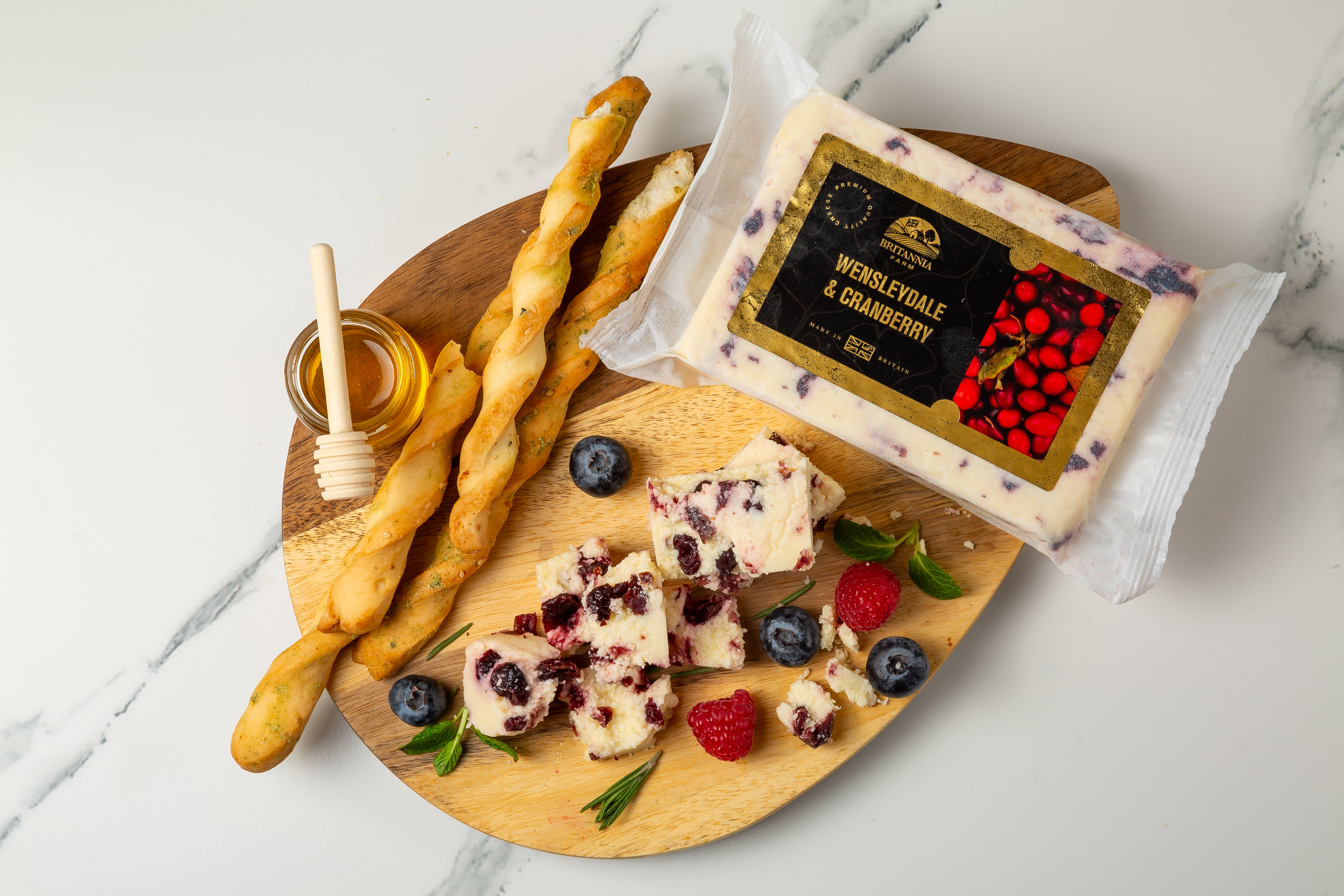 Wensleydale & Cranberry cheese with red fruit pieces – classic British cheese